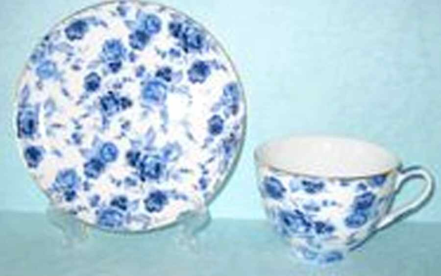 Chintz Alicia Flat Cup & Saucer Set by Godinger-1