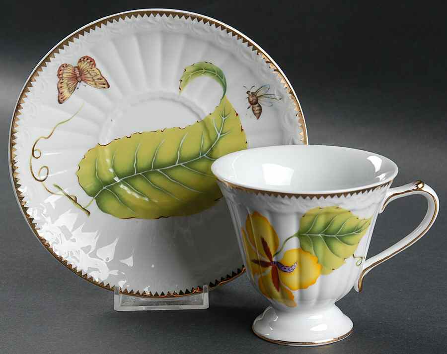 Tivoli Footed Cup & Saucer Set by Godinger-1