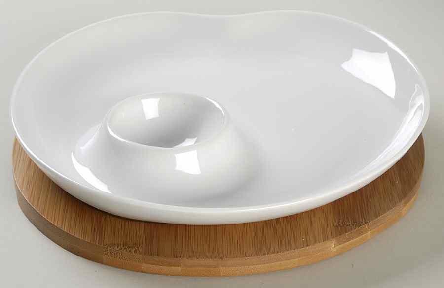 Bamboo Party 1 Piece Chip/Dip with Wood Stand by Gorham-1