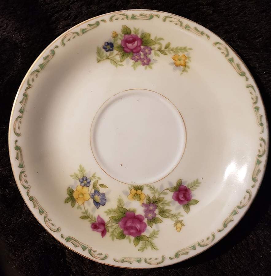 GOC55 Saucer by Gold China-1