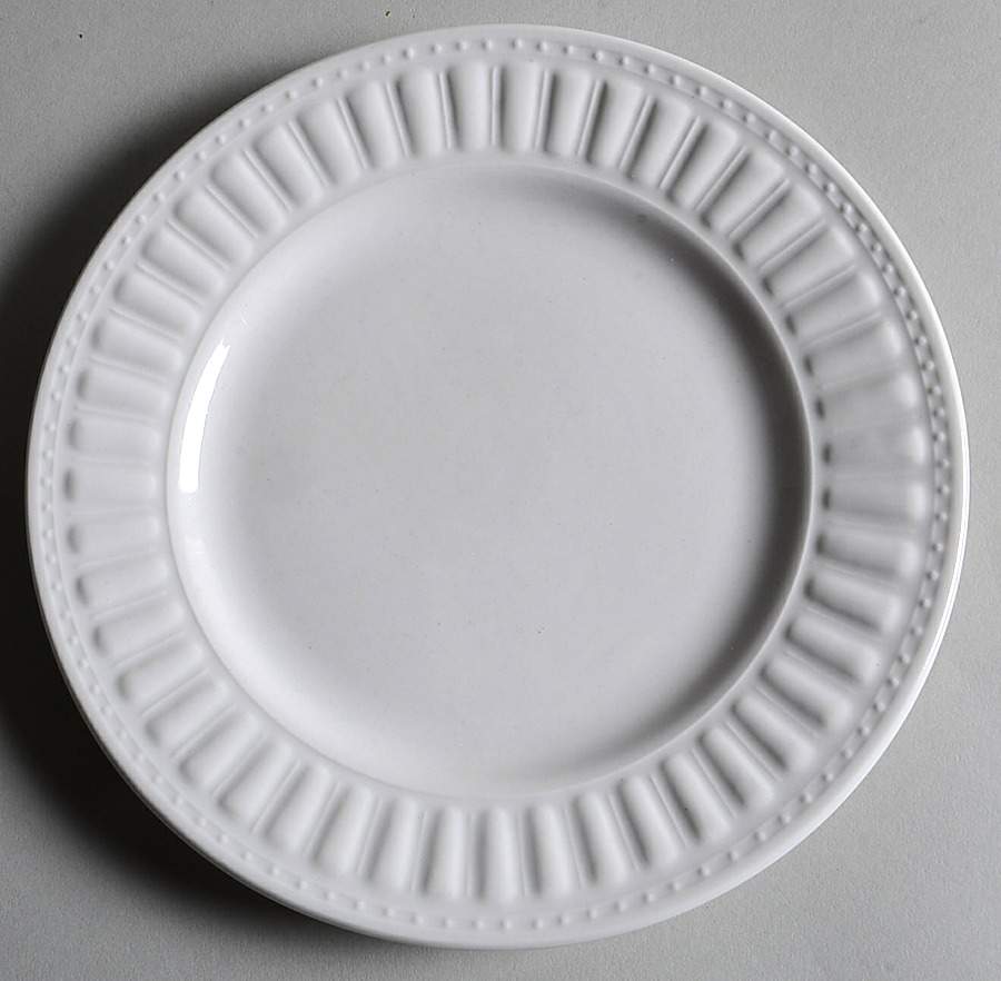 Sawtelle Salad Plate by Gibson Designs-1
