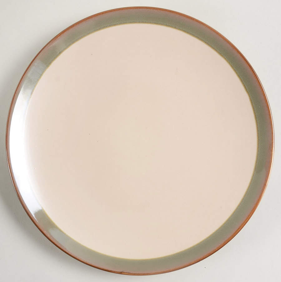 Solice Salad Plate by Gibson Designs-1