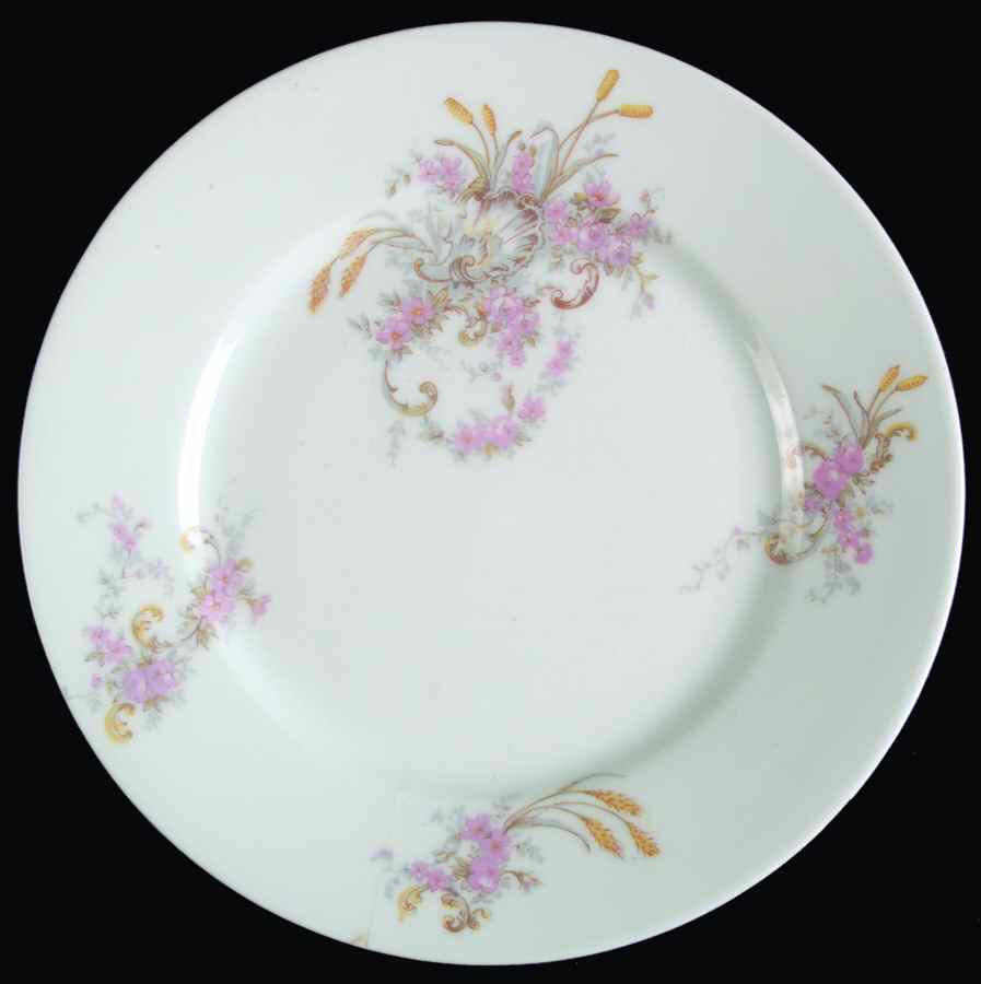 GUE625 Luncheon Plate by WM Guerin-1