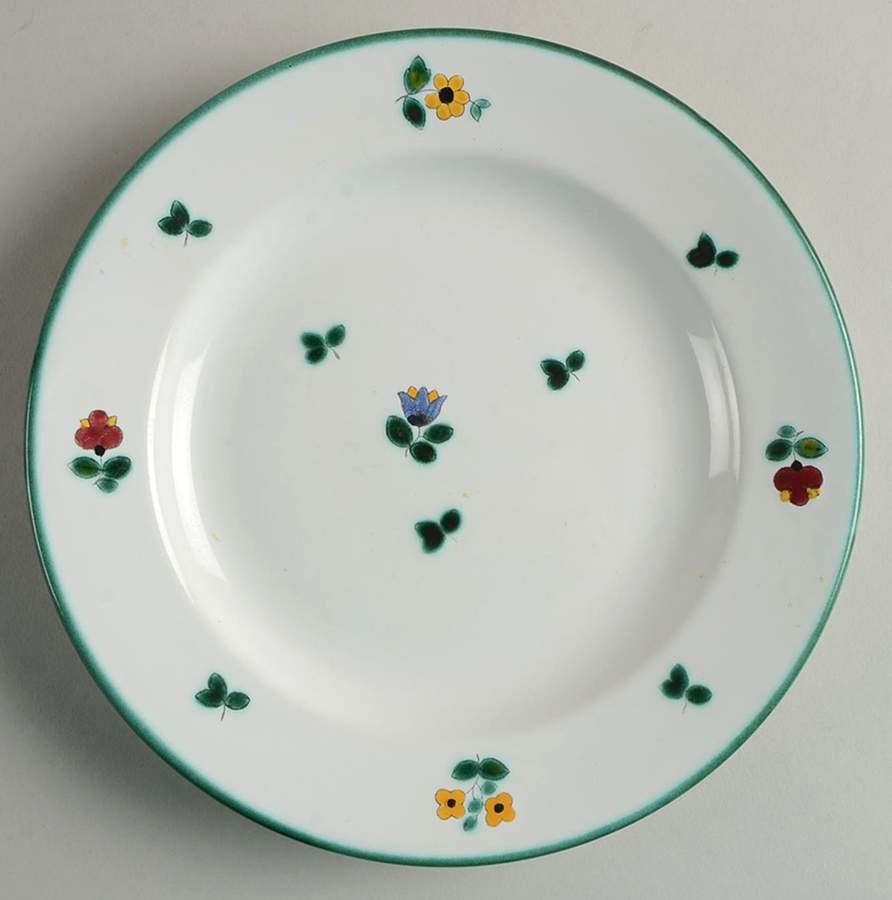Scattered Blooms Green (Rim, Smooth) Salad Plate by Gmundner Austria-1