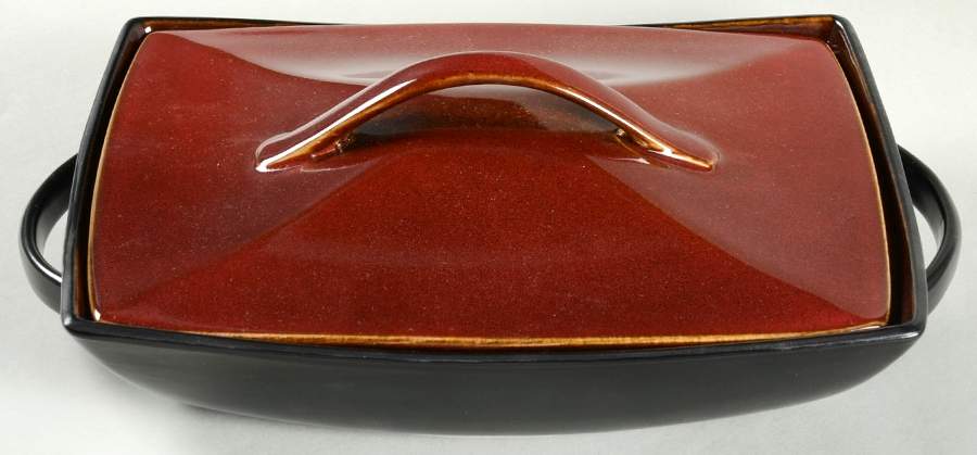 Soho Lounge Red 1.25 Qt Rectangular Covered  Casserole by Gibson Designs-1