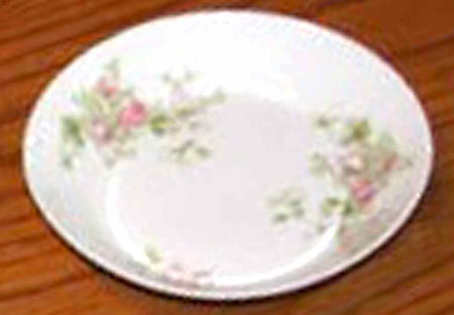 GUE630 Fruit/Dessert (Sauce) Bowl by WM Guerin-1