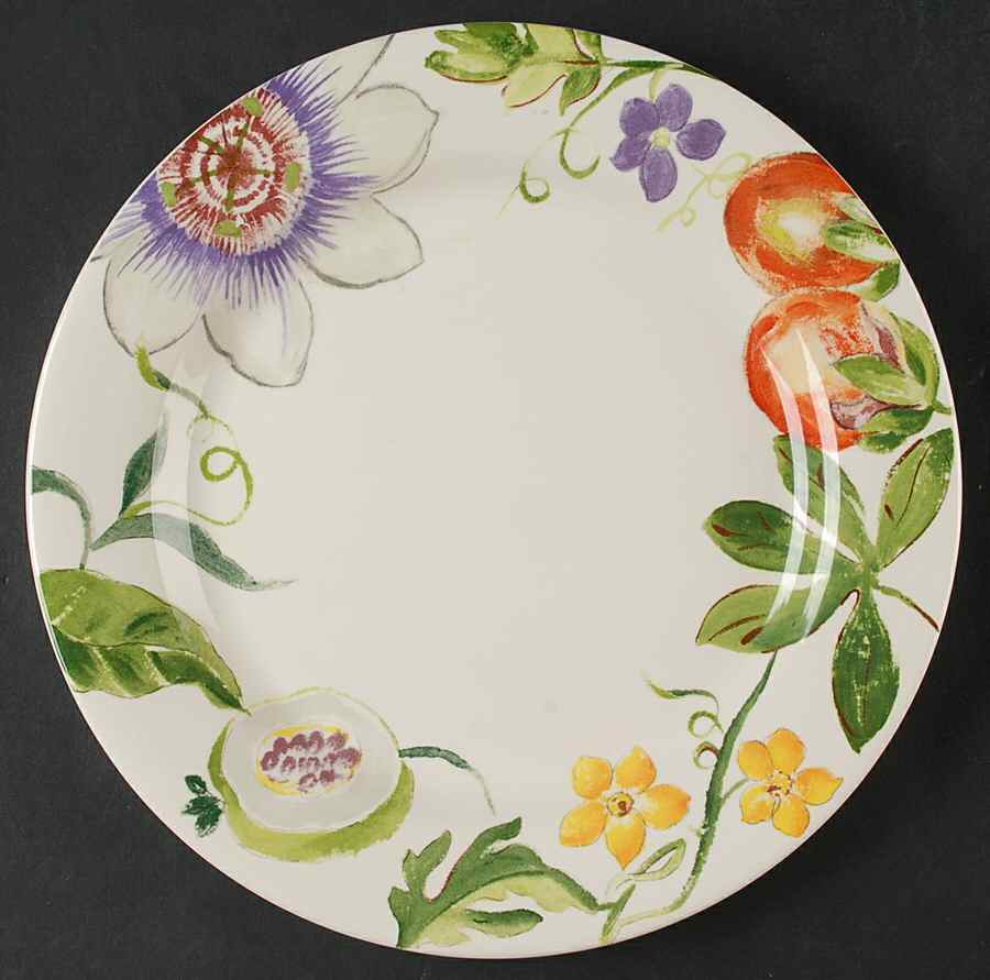 Passiflore Dinner Plate by Faiencerie De Gien-1