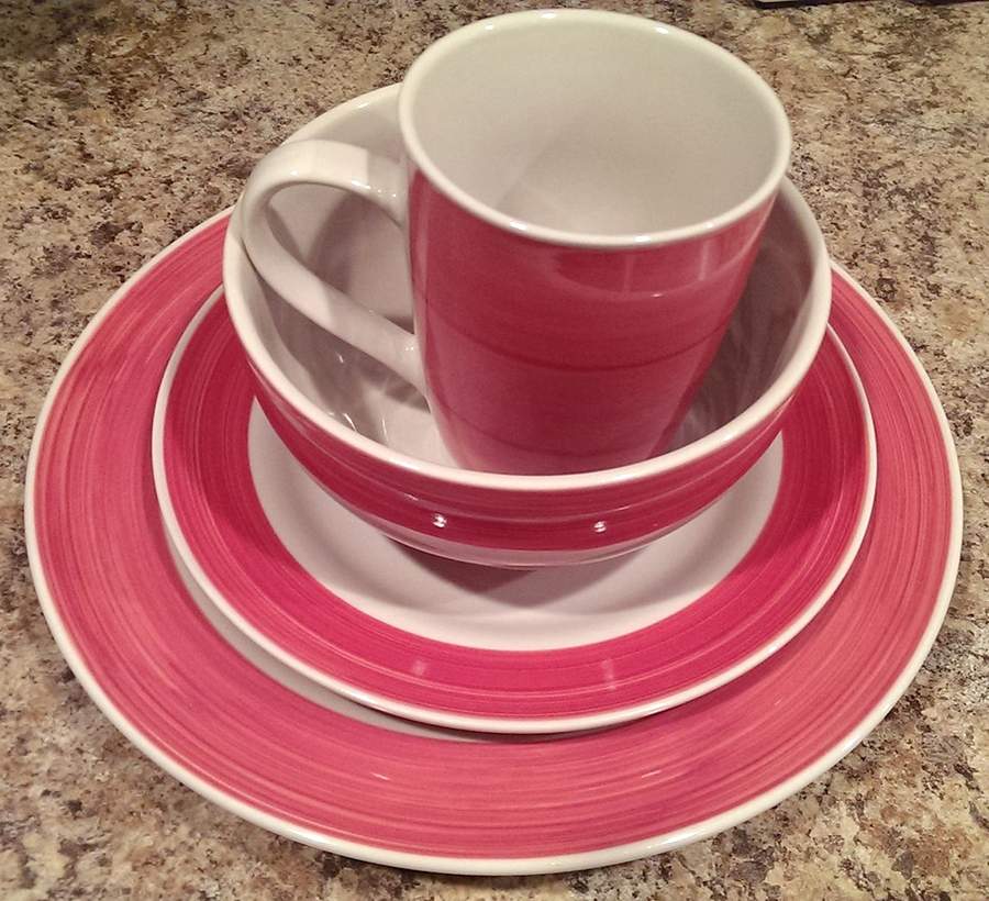 Casual Retreat Red Soup/Cereal Bowl by Gibson Designs-1