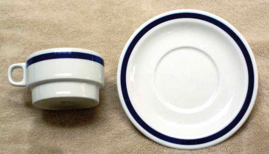 Arison Flat Cup & Saucer Set by Ginori 1735-1