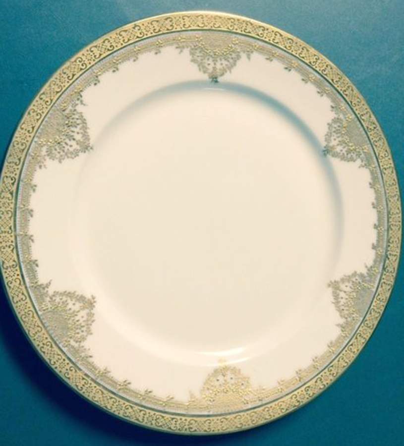 GUE632 Dinner Plate by WM Guerin-1