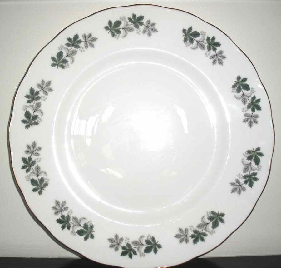 GAU8 Dinner Plate by Gainsborough-1