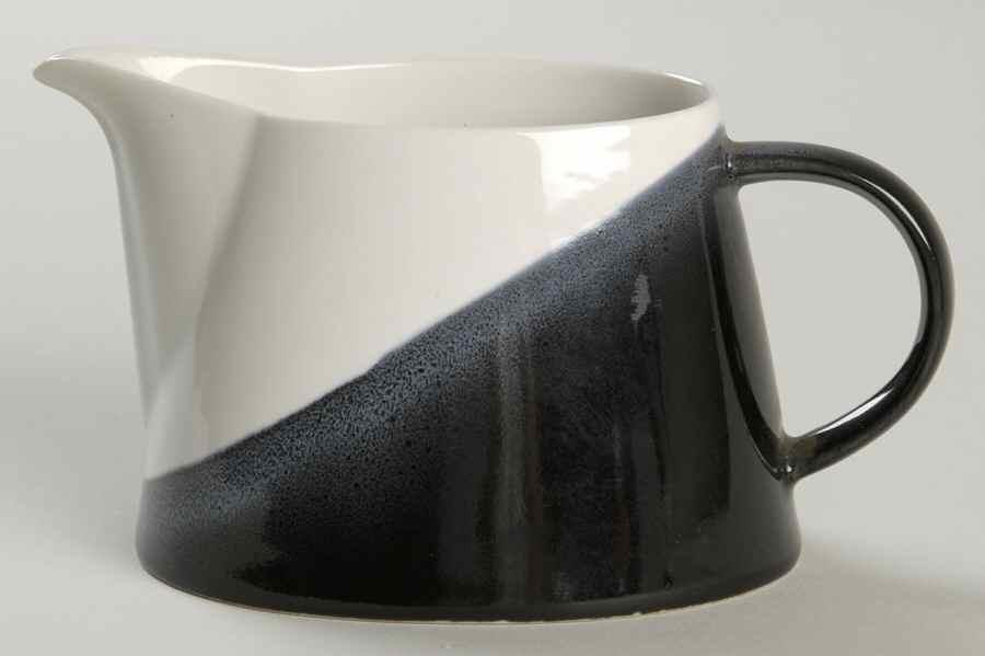 Black&White Creamer by Goebel-1