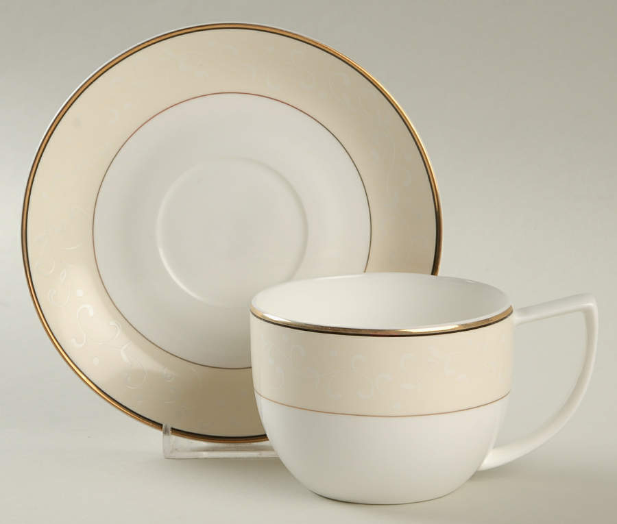 Embrace Flat Cup & Saucer Set by Godinger-1