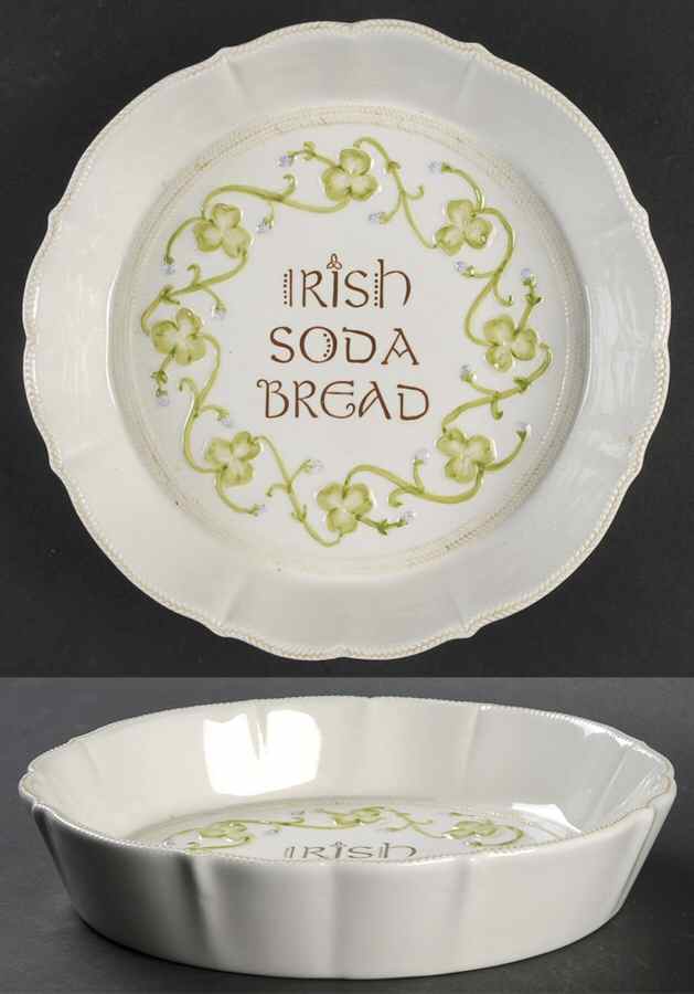 Clover Glen 9" Round Bread Baker by Grasslands Road-1