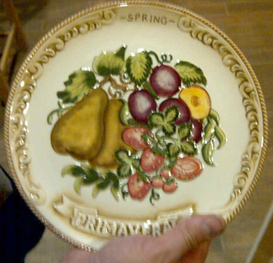 Cucina Wall Plate by Grasslands Road-1