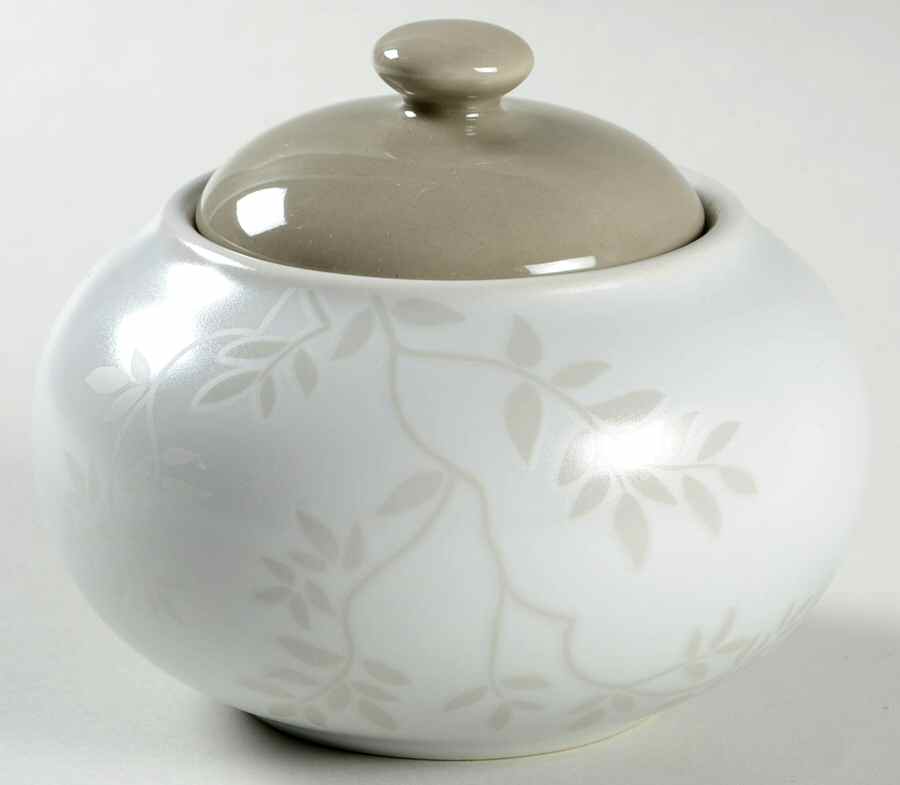 Zenses Sugar Bowl & Lid by Gibson Designs-1