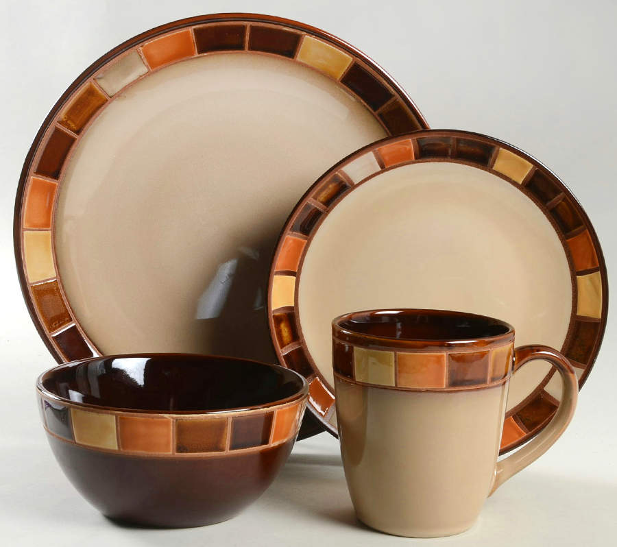 Casa Estebana 4 Piece Place Setting by Gibson Designs-1