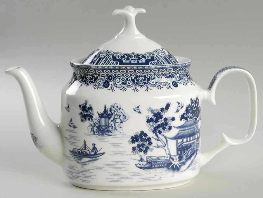 True Blue Teapot & Lid by Gracie Bone China-1