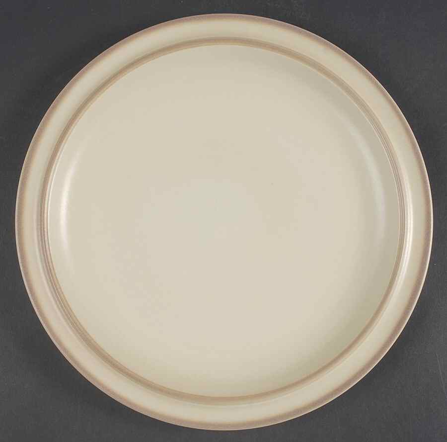 GOE16 Dinner Plate by Goebel-1