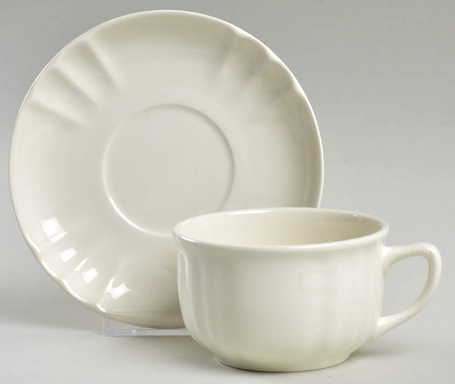 Vecchia Milano Flat Cup & Saucer Set by Ginori 1735-1