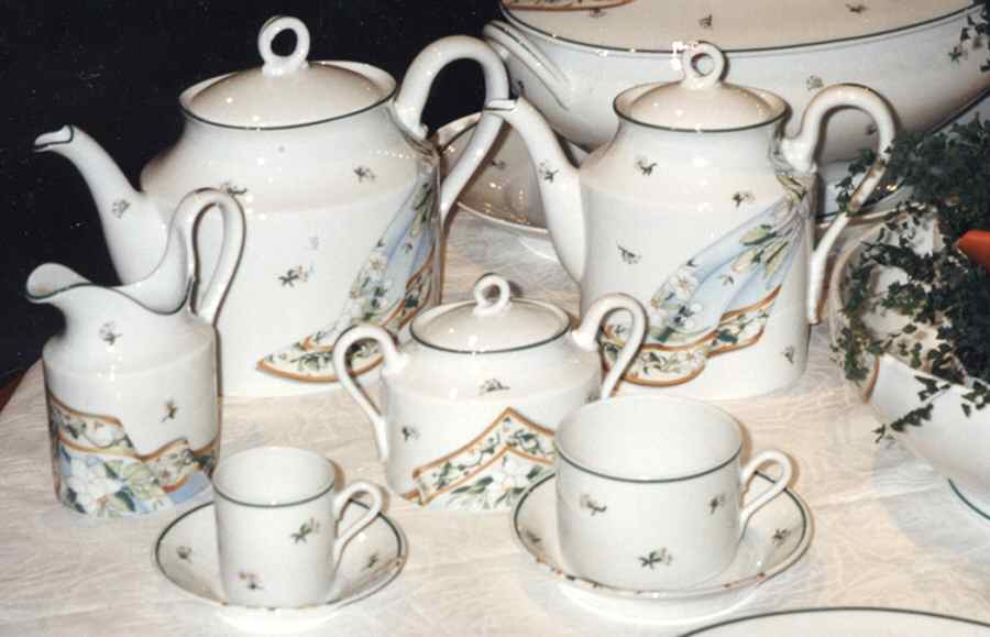 Foulard Flat Cup & Saucer Set by Ginori 1735-1