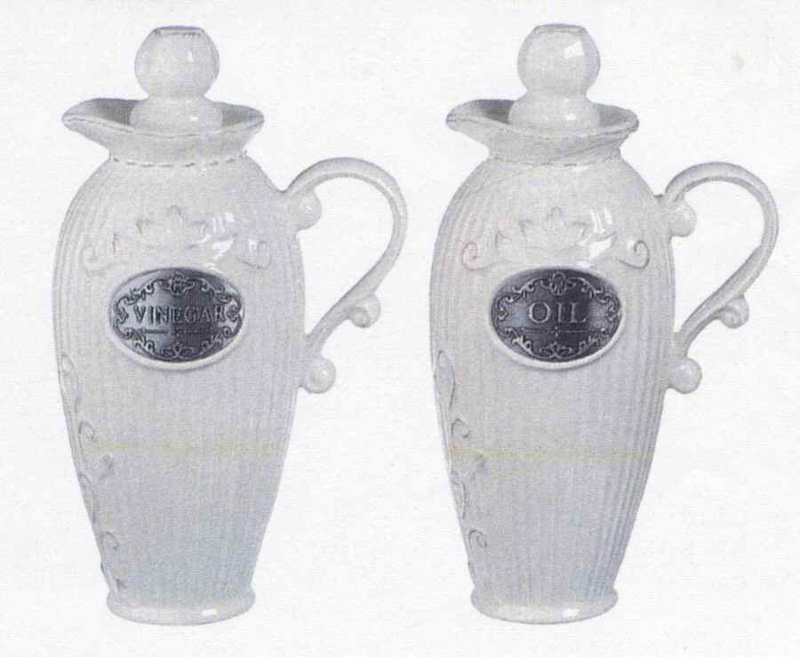 En Provence Vinegar and Oil Set with Stoppers by Ganz-1