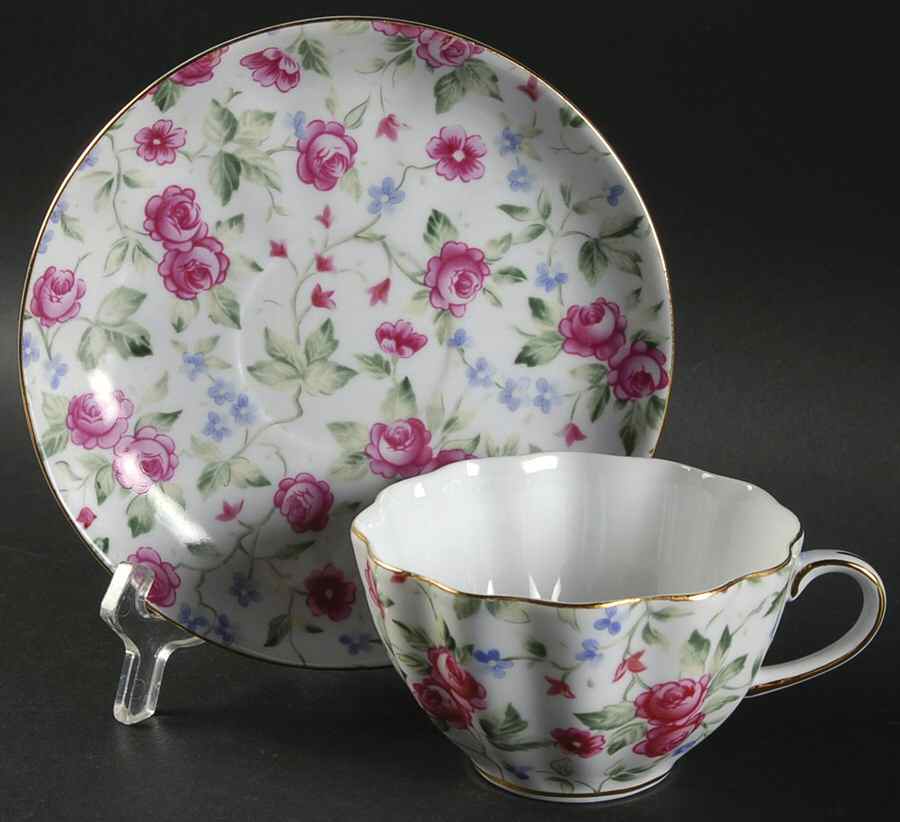 GCC36 Flat Cup & Saucer Set by Godinger-1