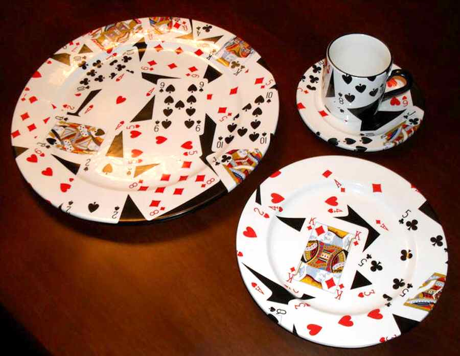 GCZ1 Dinner Plate by Gucci-1