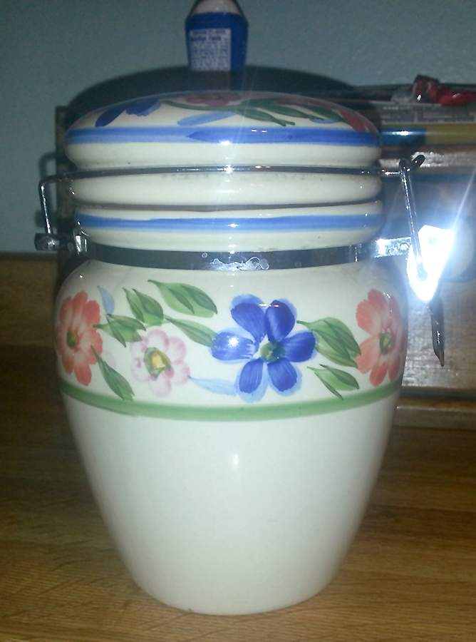 GID252 Small Canister & Lid by Gibson Designs-1