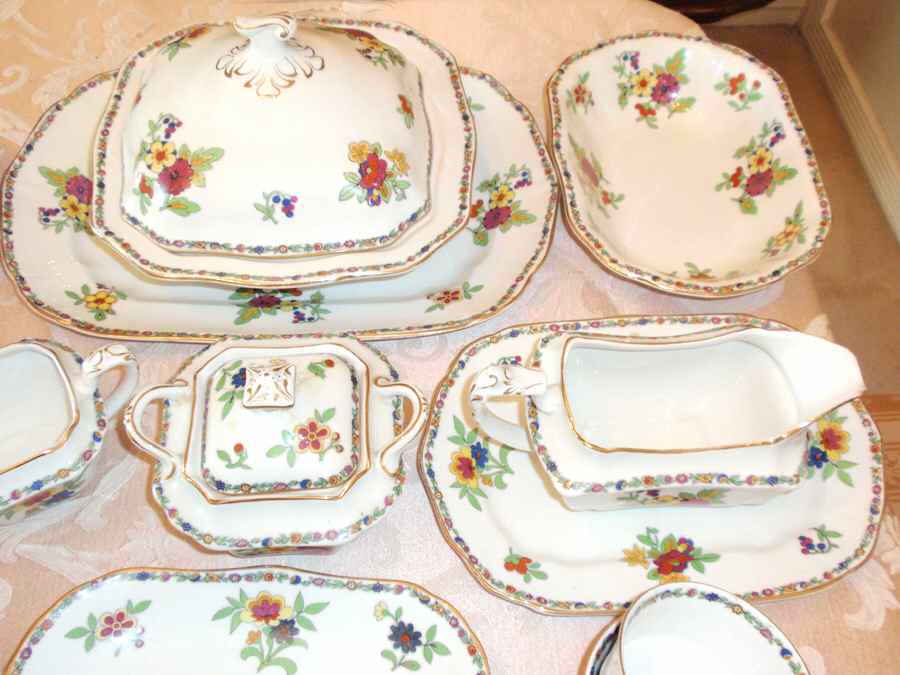 GLO7 12" Oval Serving Platter by Globe Pottery (England)-1