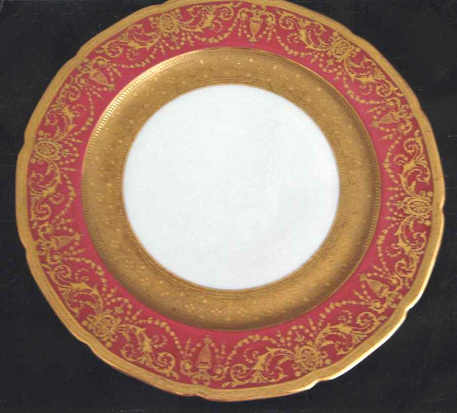 GUE655 Dinner Plate by WM Guerin-1
