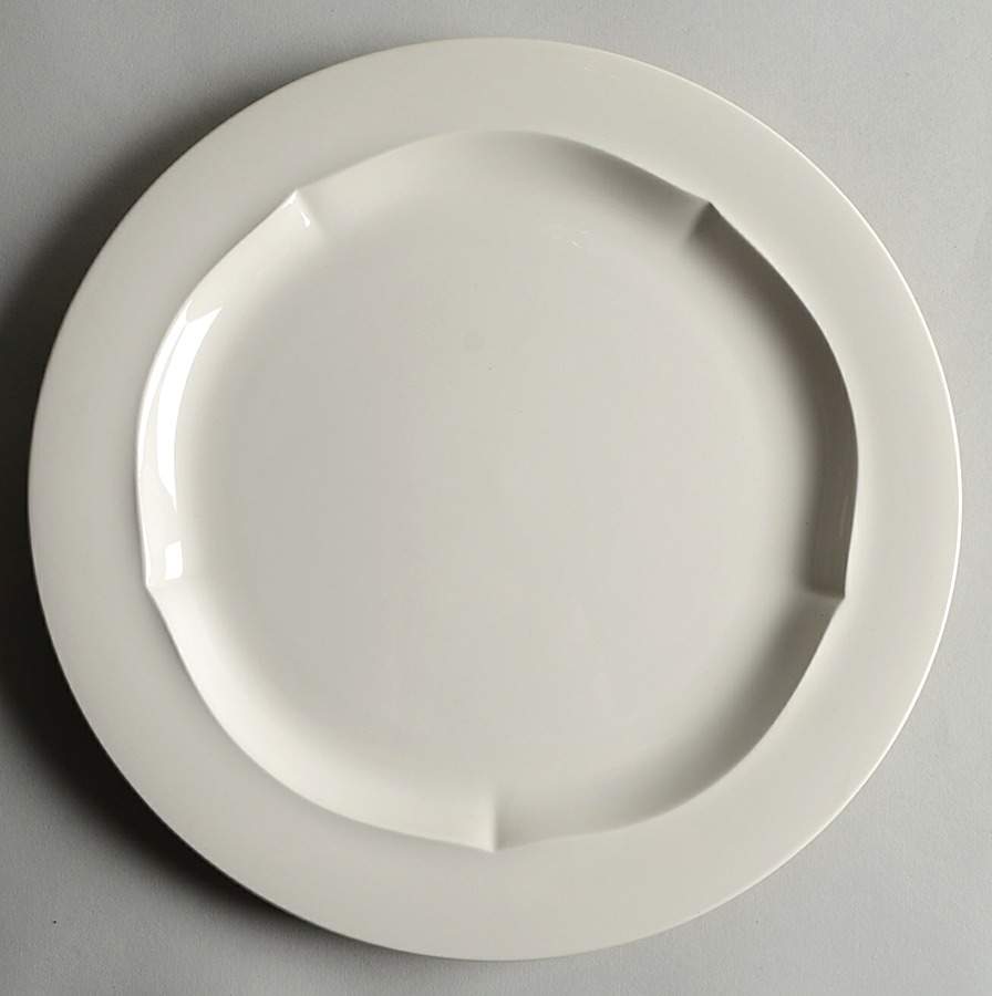 Evol White Dinner Plate by Faiencerie De Gien-1