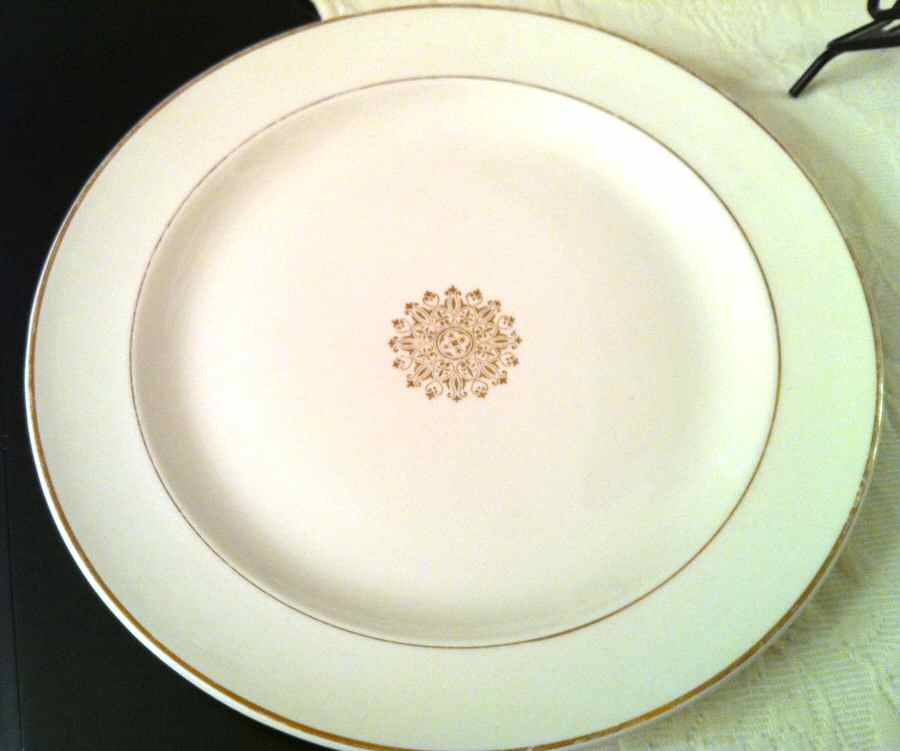 Golden Lace Dinner Plate by Good Housekeeping-1