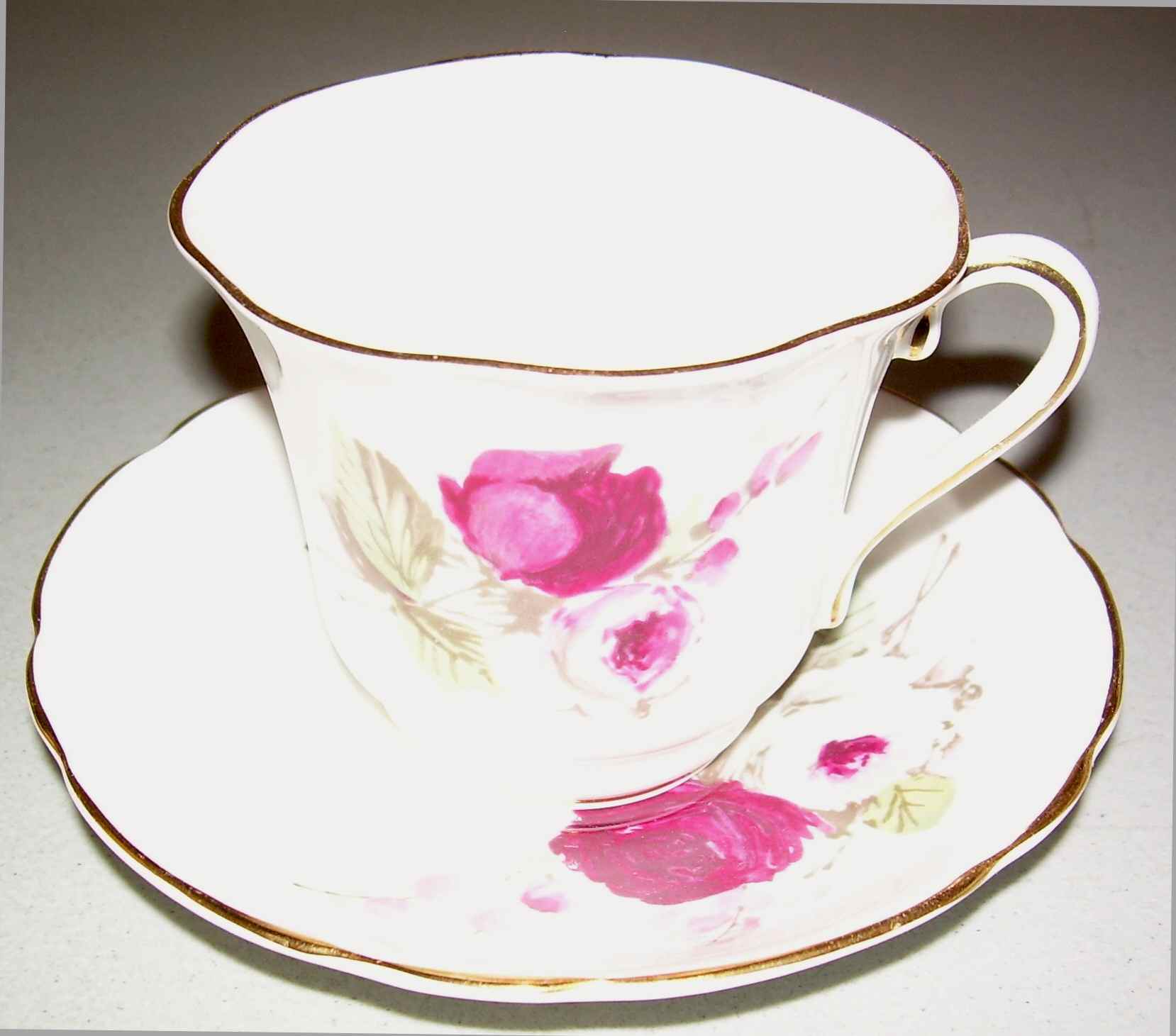 GRO65 Footed Cup & Saucer Set by Grosvenor-1