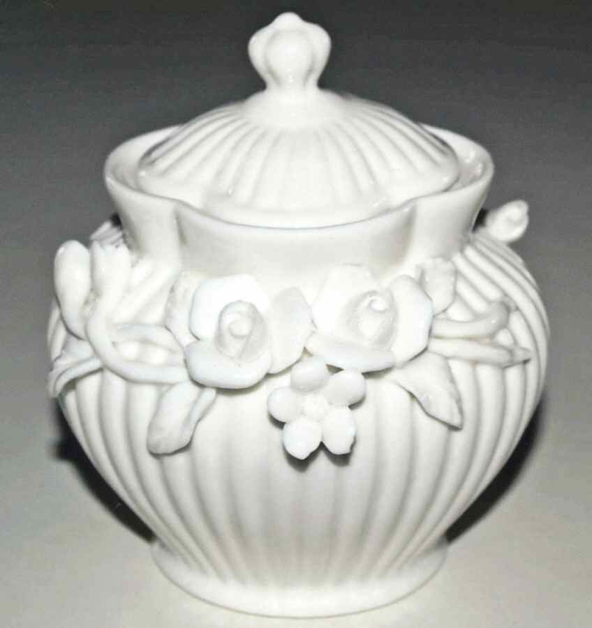 GCC38 Sugar Bowl & Lid by Godinger-1