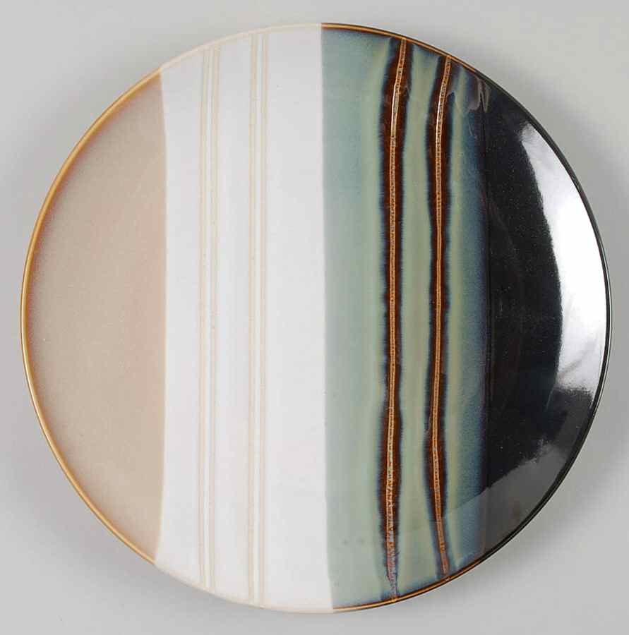 Yuma Dinner Plate by Gibson Designs-1