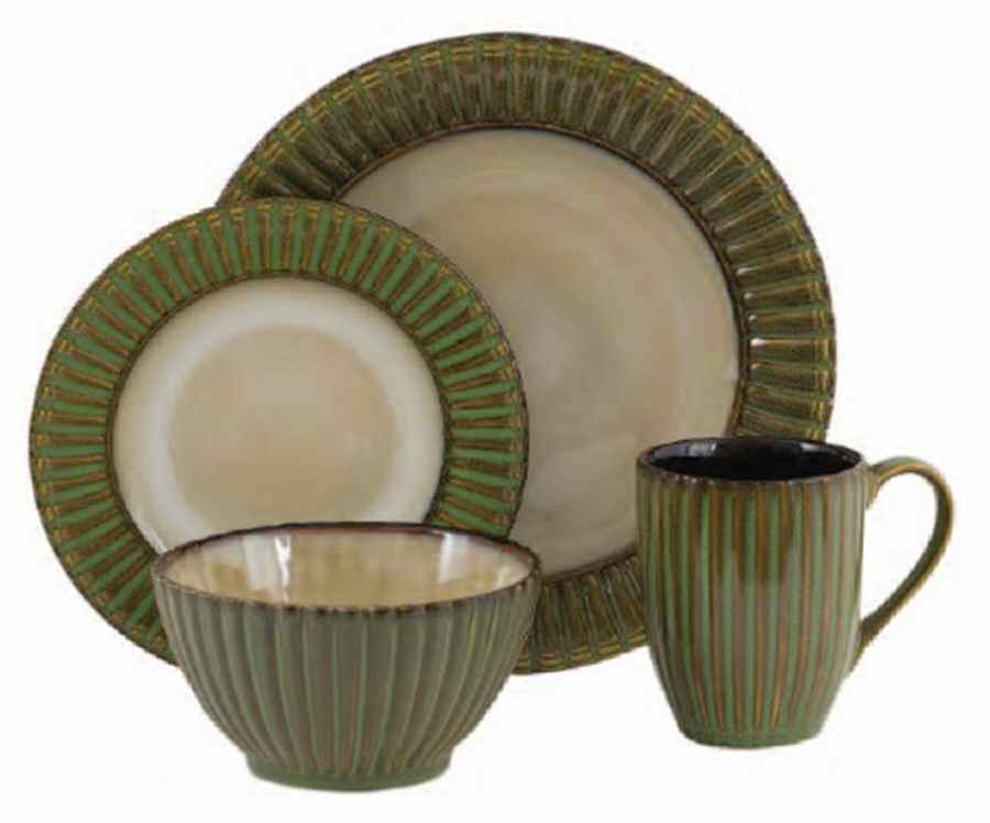 Terra Monte Green Dinner Plate by Gibson Designs-1