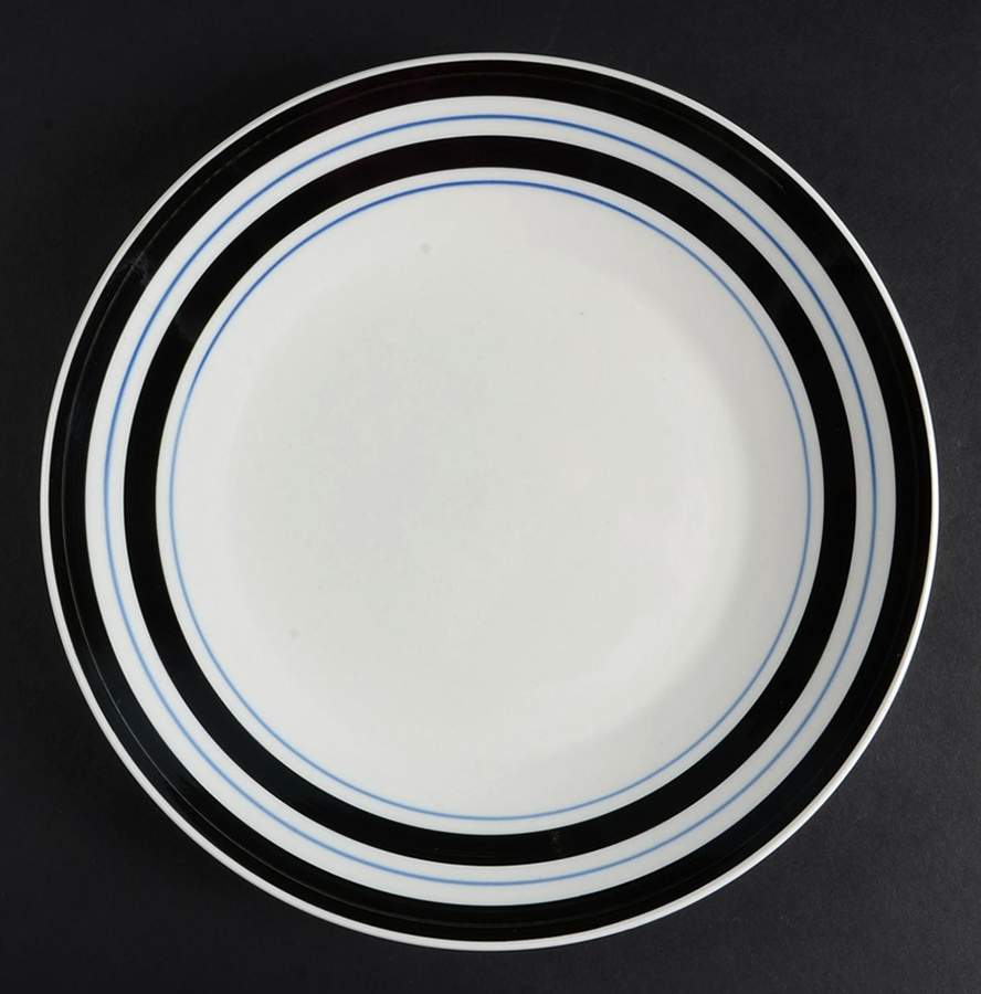 Main Elements Black Dinner Plate by Gibson Designs-1