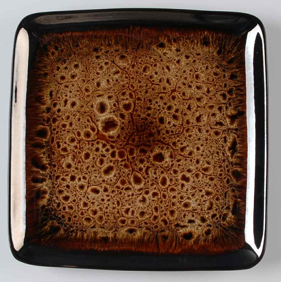Kenzo Amber Dinner Plate by Gibson Designs-1