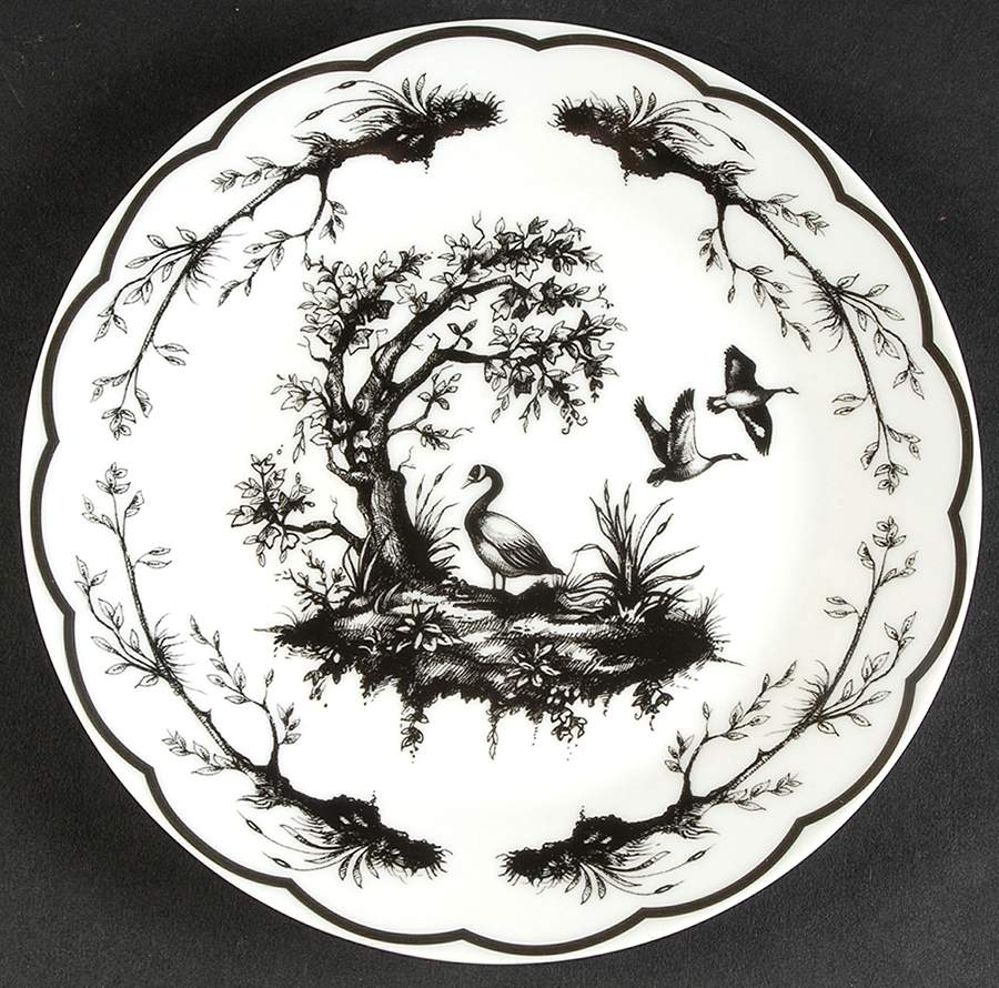 GCC39 Salad Plate by Godinger-1