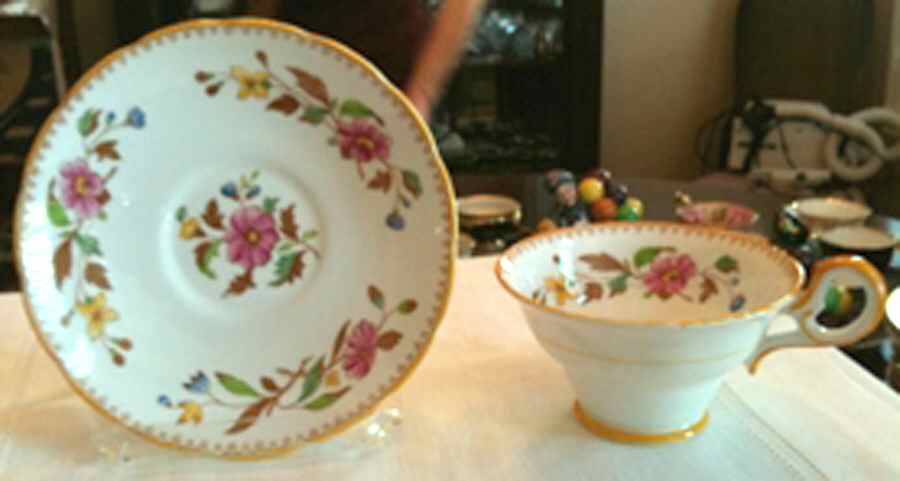GRO66 Footed Cup & Saucer Set by Grosvenor-1