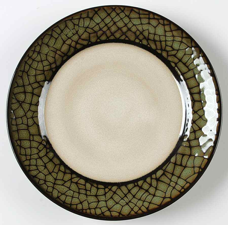 Option Crackle Green Salad Plate by Gibson Designs-1