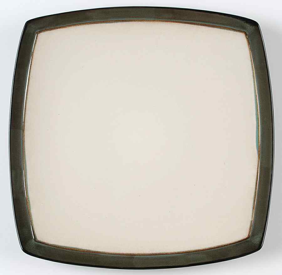 Bustamante Green Dinner Plate by Gibson Designs-1