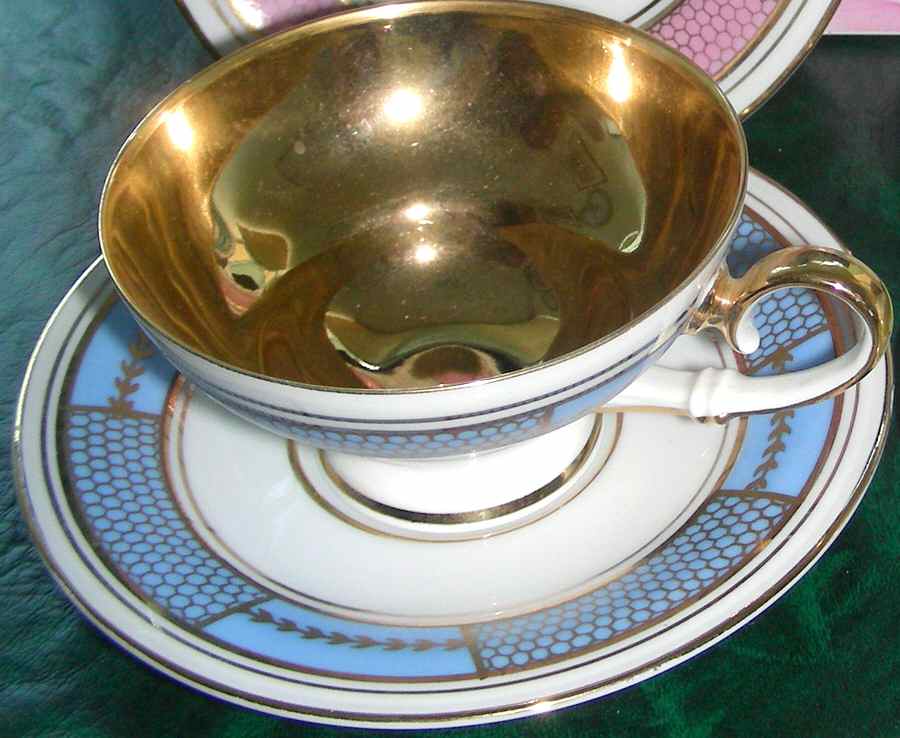 GZL1 Footed Cup & Saucer Set by Grizzelle-1