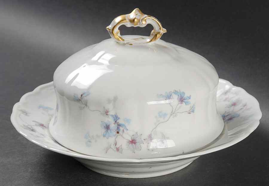 GUE681 Round Covered Butter by WM Guerin-1