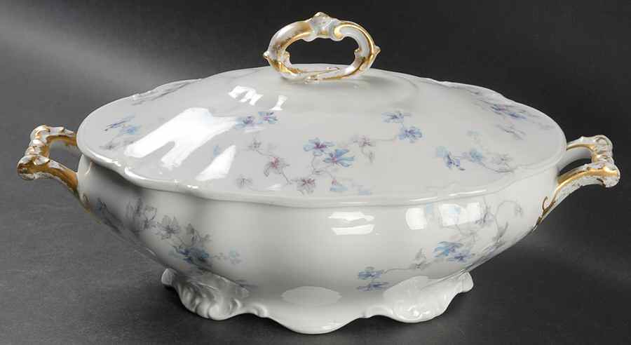 GUE681 Oval Covered Vegetable by WM Guerin-1
