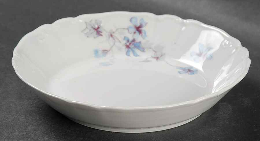 GUE681 Fruit/Dessert (Sauce) Bowl by WM Guerin-1