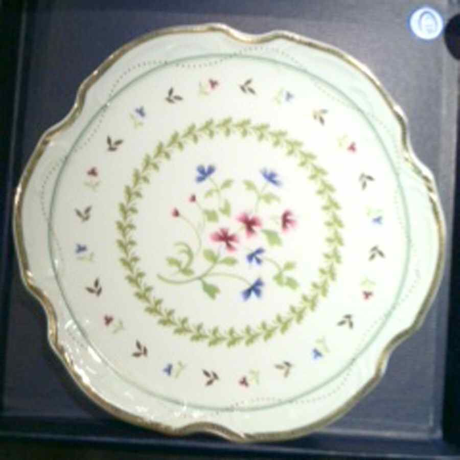 Petite Fleur Canape Plate by Godinger-1