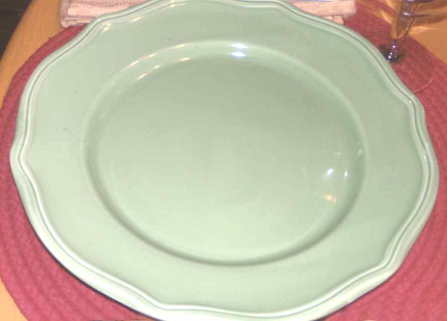 GID280 Dinner Plate by Gibson Designs-1