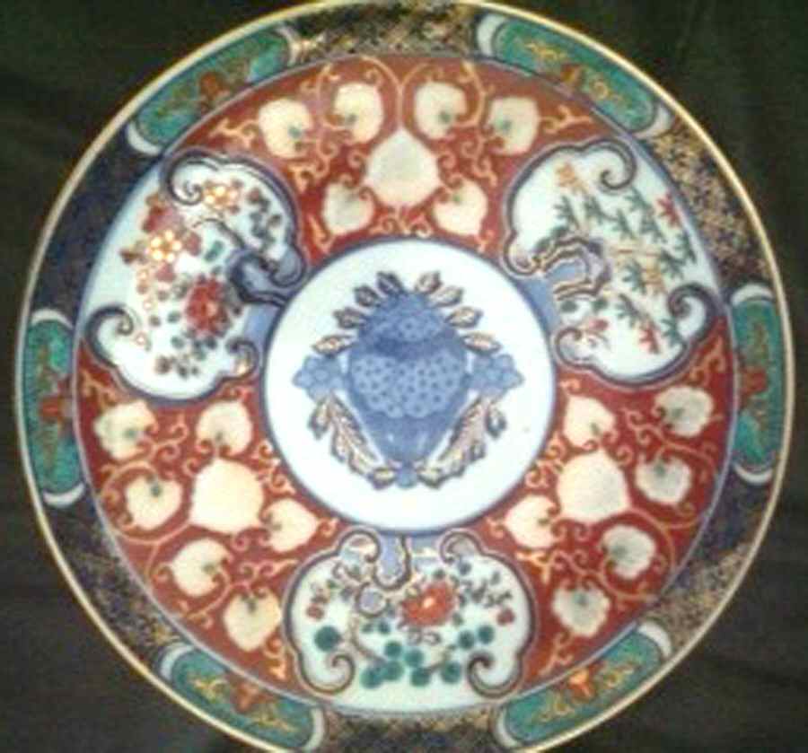 GIM22 11" Wall Plate by Gold Imari-1